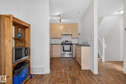 9503 180A Street Nw, Edmonton, AB 