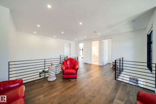 7208 156 Street Nw, Edmonton, AB 