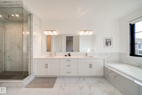 7208 156 Street Nw, Edmonton, AB 