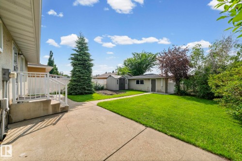 8323 142 Avenue Nw, Edmonton, AB 