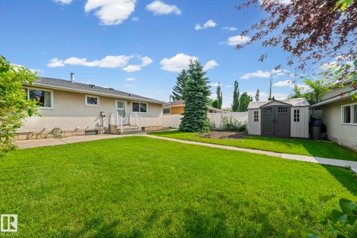 8323 142 Avenue Nw, Edmonton, AB 