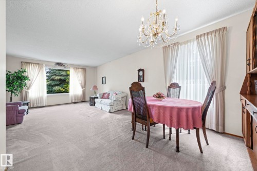 8323 142 Avenue Nw, Edmonton, AB 