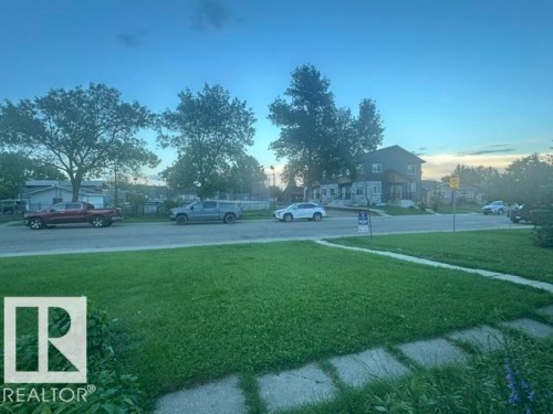 11026 155 Street Nw, Edmonton, AB 