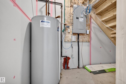 Water heater - #72 603 Watt Bv Sw Sw, Edmonton, AB 