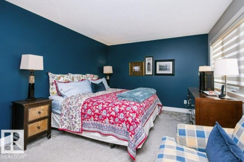 9607 101 Street Nw, Edmonton, AB - Indoor Photo Showing Bedroom