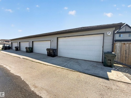 124 Gilmore Way, Spruce Grove, AB - Outdoor
