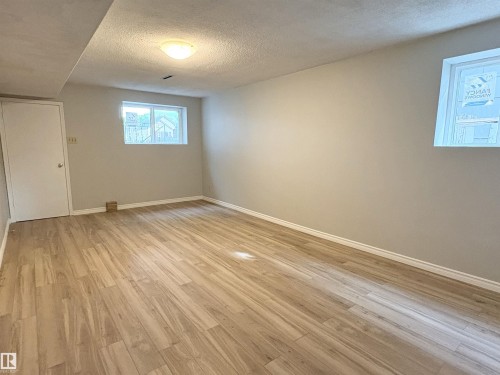 12764 118 Street Nw, Edmonton, AB 