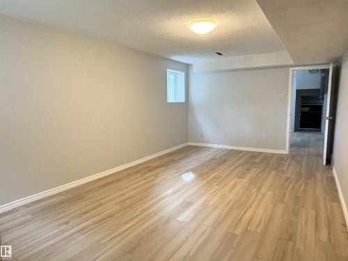 12764 118 Street Nw, Edmonton, AB 