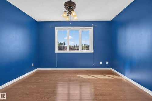 941 Picard Drive Nw, Edmonton, AB 