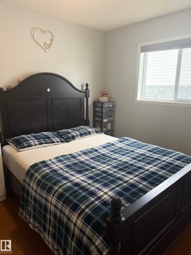 Additional content - 124 Ward Crescent Nw Nw, Edmonton, AB 