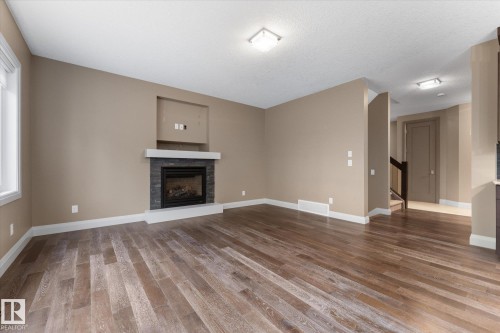 30 Hickory Trail, Spruce Grove, AB 