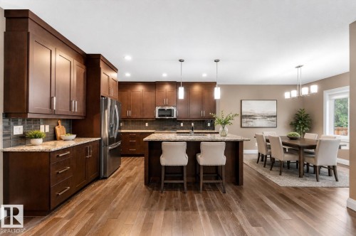 30 Hickory Trail, Spruce Grove, AB 