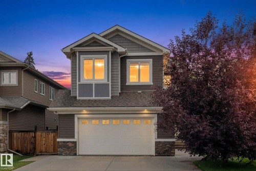 30 Hickory Trail, Spruce Grove, AB 