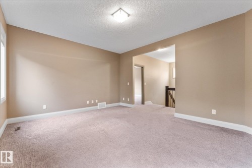 30 Hickory Trail, Spruce Grove, AB 