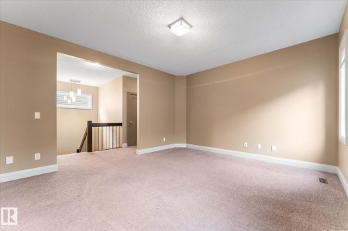 30 Hickory Trail, Spruce Grove, AB 