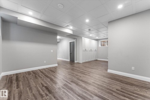 30 Hickory Trail, Spruce Grove, AB 