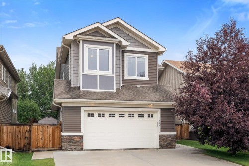 30 Hickory Trail, Spruce Grove, AB 