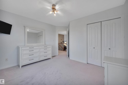 118 Anise Close, Leduc, AB - Indoor Photo Showing Bedroom