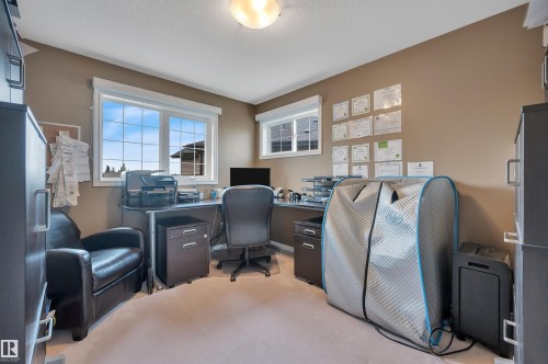 118 Anise Close, Leduc, AB - Indoor Photo Showing Other Room