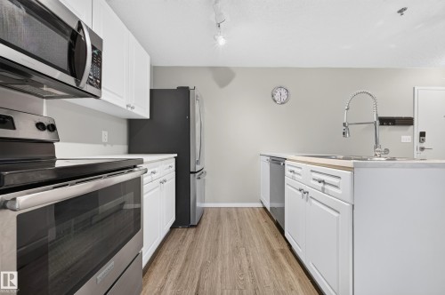 #23 10331 106 St Nw, Edmonton, AB 