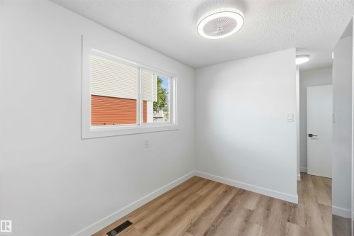 Welcome to 160 Habitat CR NW - 160 Habitat Crescent Nw, Edmonton, AB 