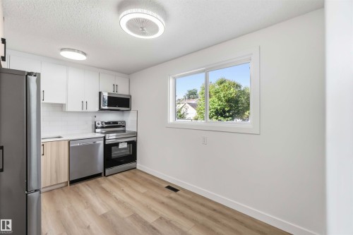 Welcome to 160 Habitat CR NW - 160 Habitat Crescent Nw, Edmonton, AB 