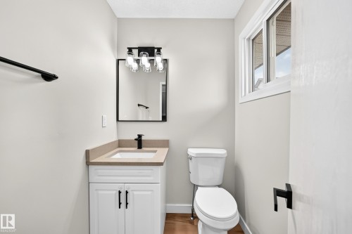 13845 24 Street Nw, Edmonton, AB 