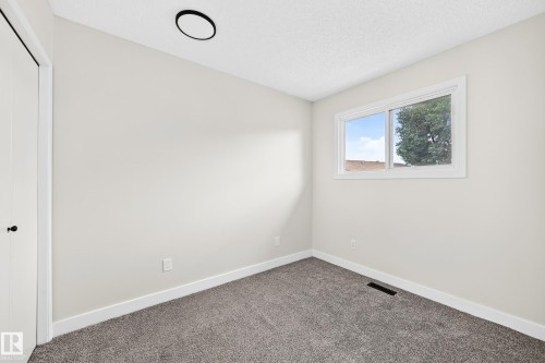 13845 24 Street Nw, Edmonton, AB 