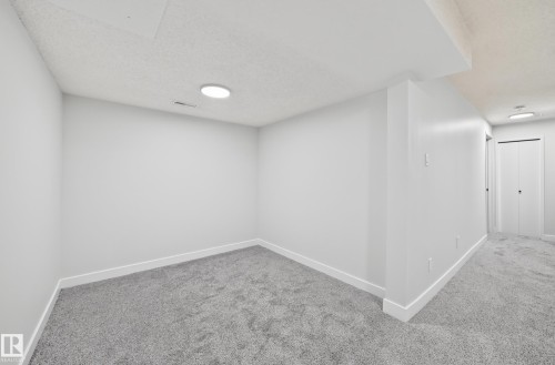 13845 24 Street Nw, Edmonton, AB 