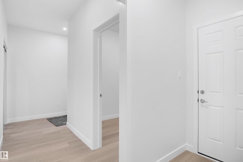 20932 16 Avenue Nw, Edmonton, AB 