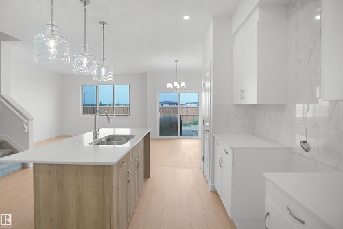 20916 16 Avenue Nw, Edmonton, AB 