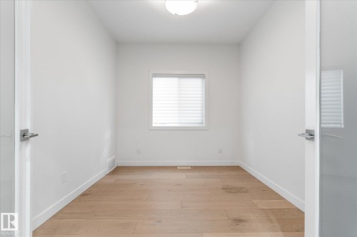 38 Ellice Bend, Fort Saskatchewan, AB - Indoor Photo Showing Other Room