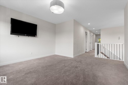 38 Ellice Bend, Fort Saskatchewan, AB - Indoor Photo Showing Other Room