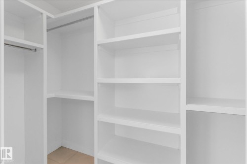 38 Ellice Bend, Fort Saskatchewan, AB - Indoor With Storage