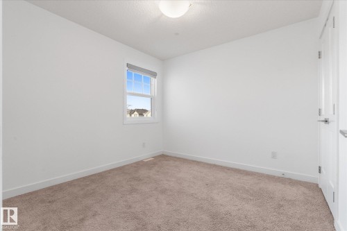 38 Ellice Bend, Fort Saskatchewan, AB - Indoor Photo Showing Other Room
