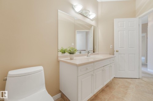 61 Estate Crescent, St. Albert, AB 