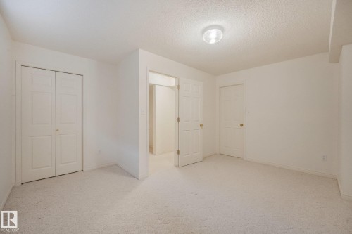 61 Estate Crescent, St. Albert, AB 