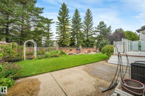 61 Estate Crescent, St. Albert, AB 