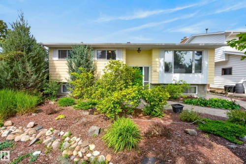 10968 35A Avenue Nw, Edmonton, AB 