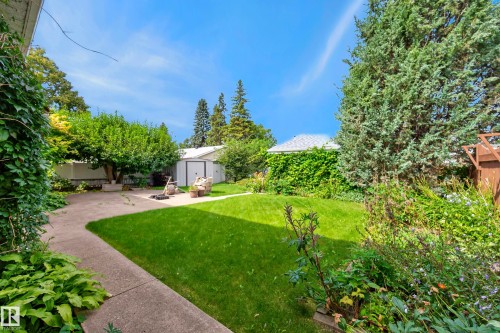 10968 35A Avenue Nw, Edmonton, AB 