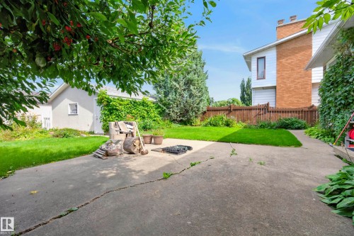 10968 35A Avenue Nw, Edmonton, AB 