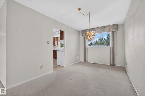 10968 35A Avenue Nw, Edmonton, AB 