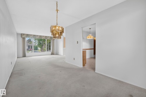 10968 35A Avenue Nw, Edmonton, AB 