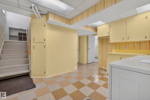 10968 35A Avenue Nw, Edmonton, AB 