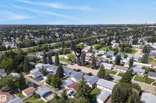 10968 35A Avenue Nw, Edmonton, AB 