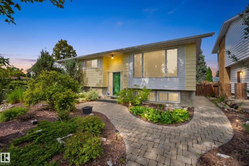 10968 35A Avenue Nw, Edmonton, AB 