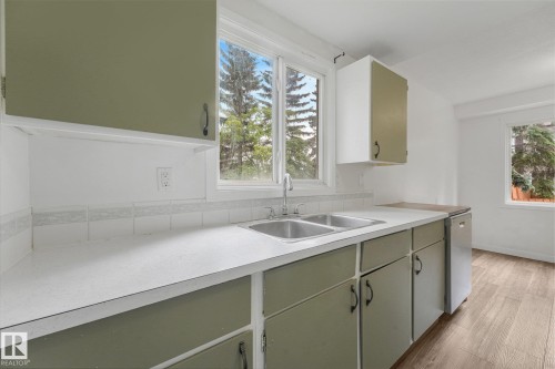 6552 178 Street Nw, Edmonton, AB 