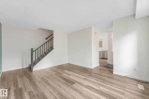6552 178 Street Nw, Edmonton, AB 