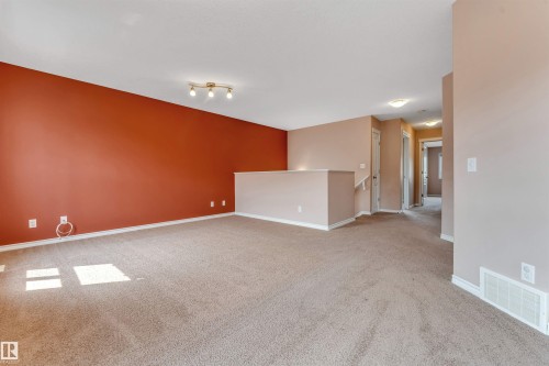 6947 19A Avenue Sw, Edmonton, AB - Indoor Photo Showing Other Room