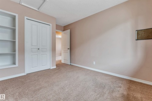 6947 19A Avenue Sw, Edmonton, AB - Indoor Photo Showing Other Room